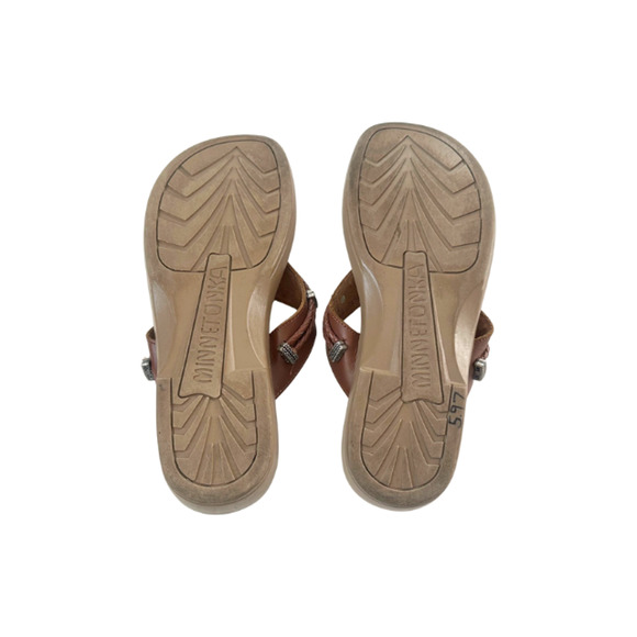 Minnetonka Silverthorne Thong Sandals Flip Flops Leather Whiskey Brown Women’s 8 - Picture 6 of 7